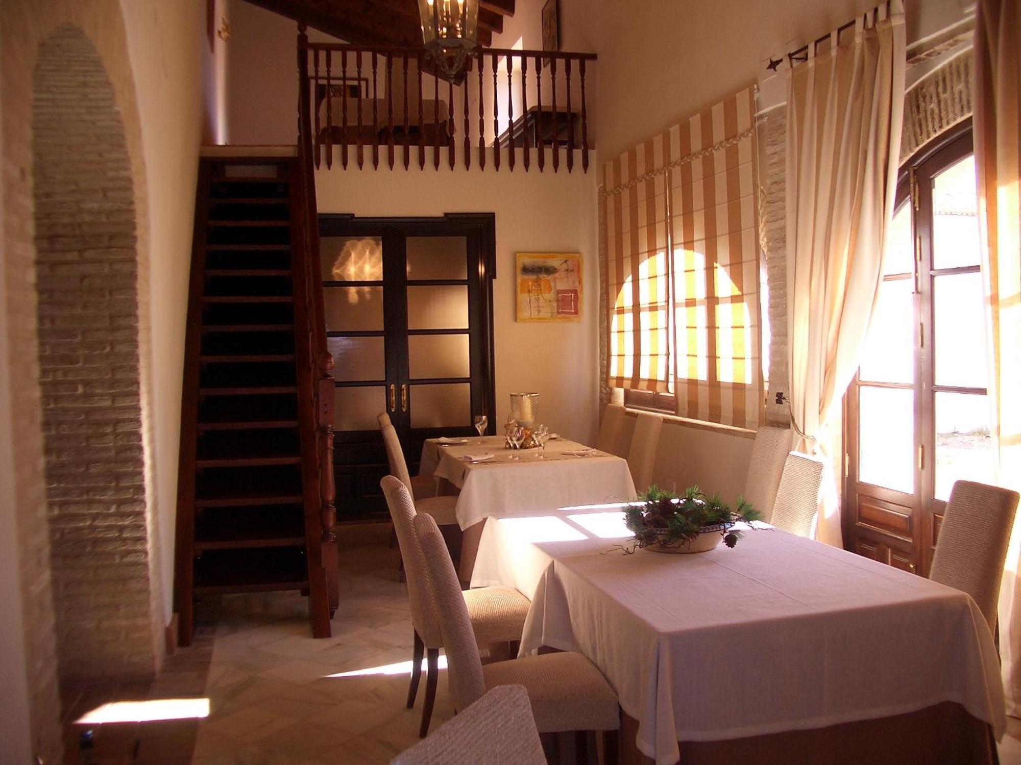 Hacienda Los Jinetes Carmona  Esterno foto