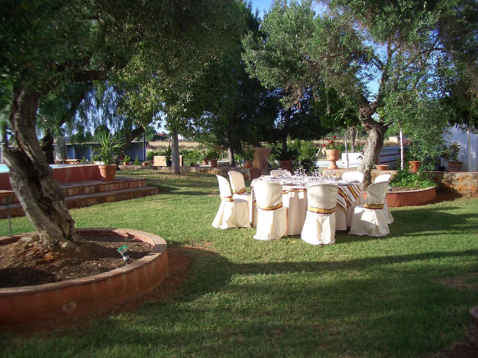 Hacienda Los Jinetes Carmona  Esterno foto