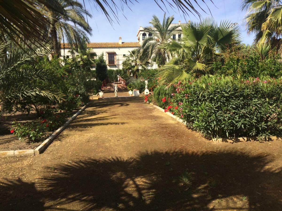 Hacienda Los Jinetes Carmona  Esterno foto